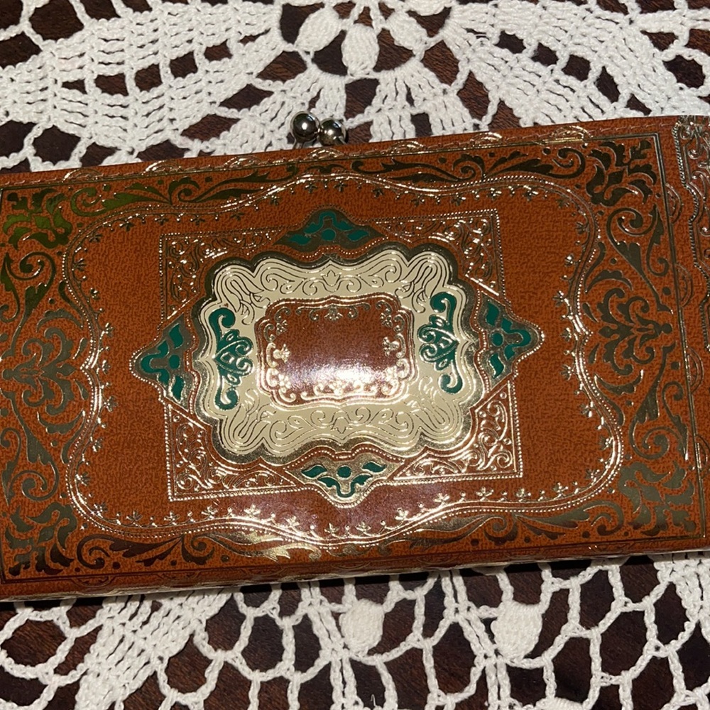 Vintage women’s wallet